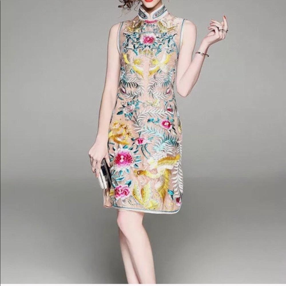 Metisu cheongsam embroidered dress